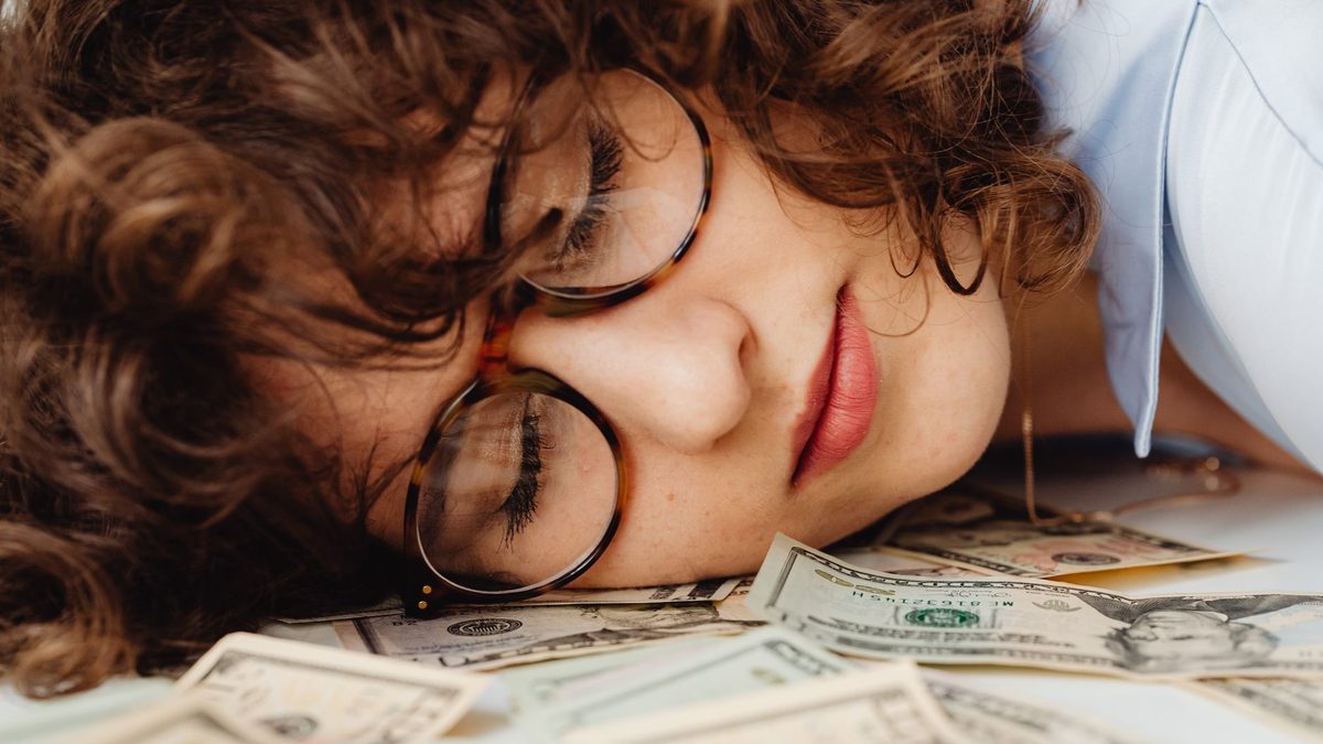 The 6 Revenue Leaks Killing SME Growth in the UAE